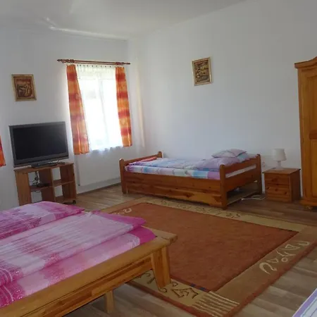 Apartment Borostyan Vendeghaz