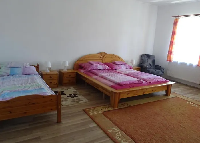 Borostyan Vendeghaz Alsóregmec